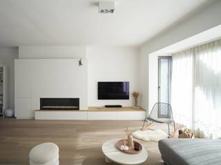 Stijlvolle woning op fietsafstand van het Gentse centrum, gelegen in een rustige en residentiële straat nabij Park Biest en het Potuitpark.Voor meer...