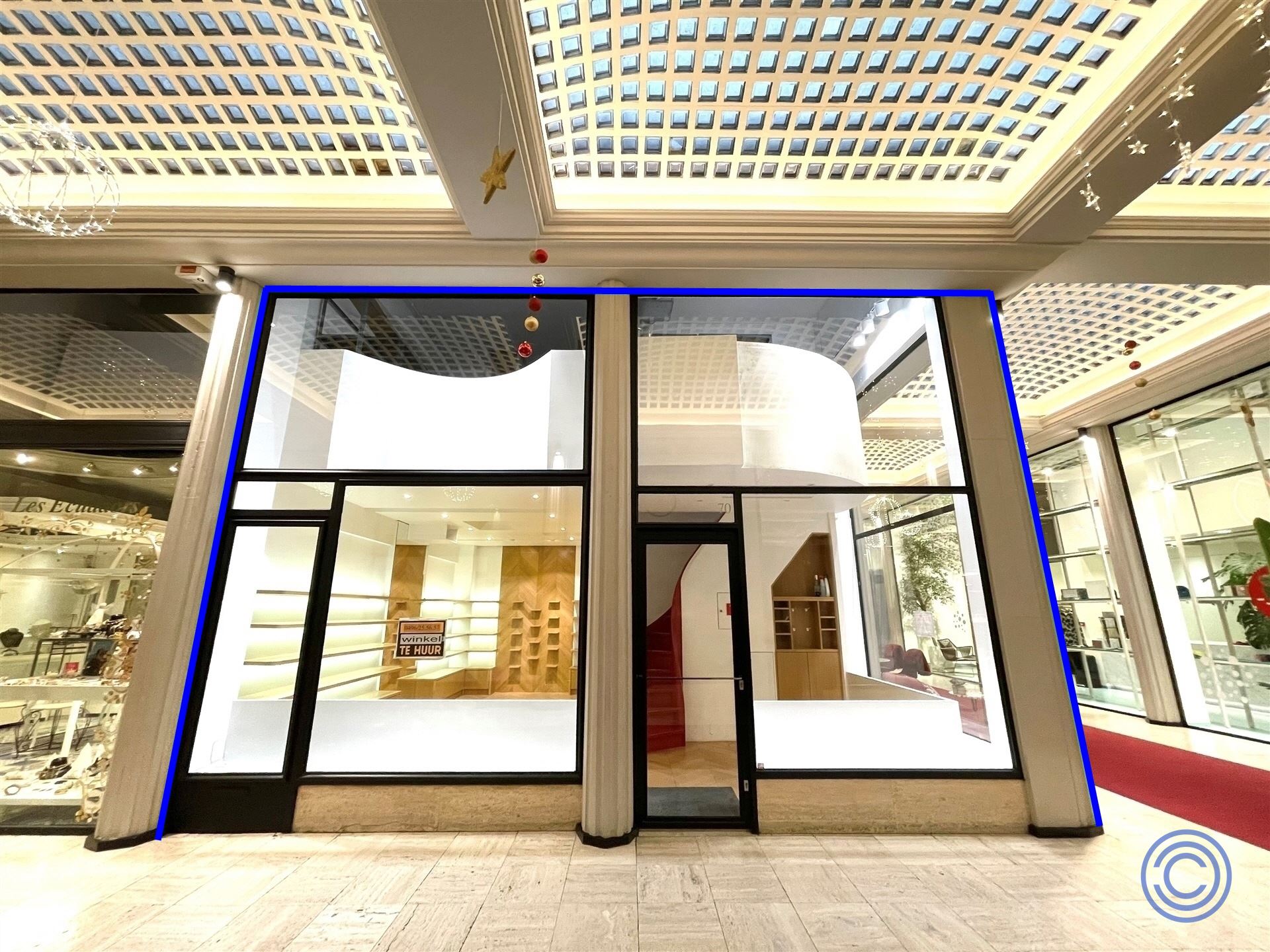 Commercial à louer à Anvers - photo 3