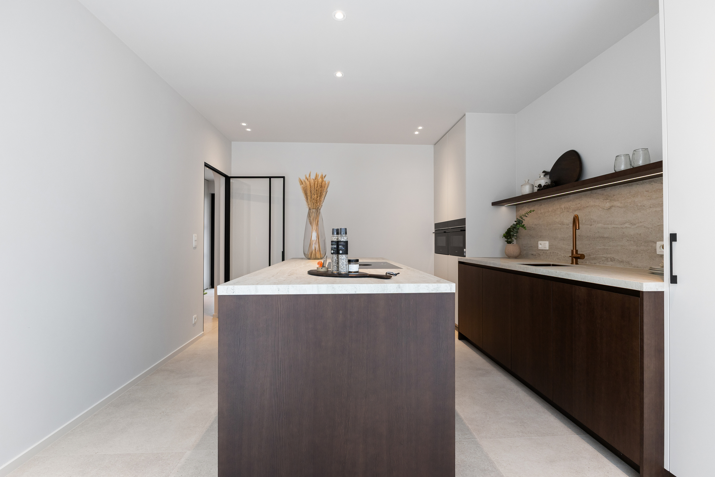 Luxueus gerenoveerde woning met 3 slpk te koop in Heist! - foto 4