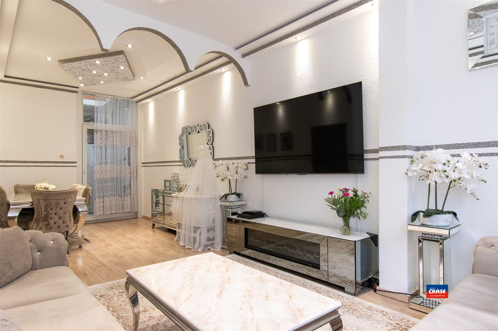 Gezinswoning met 4 tot 5 slpks en tuin  - foto 4