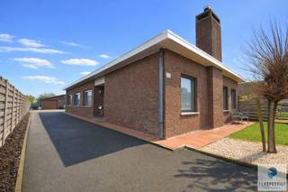 House for sale in Damme