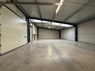 Commercial for rent in Oostkamp