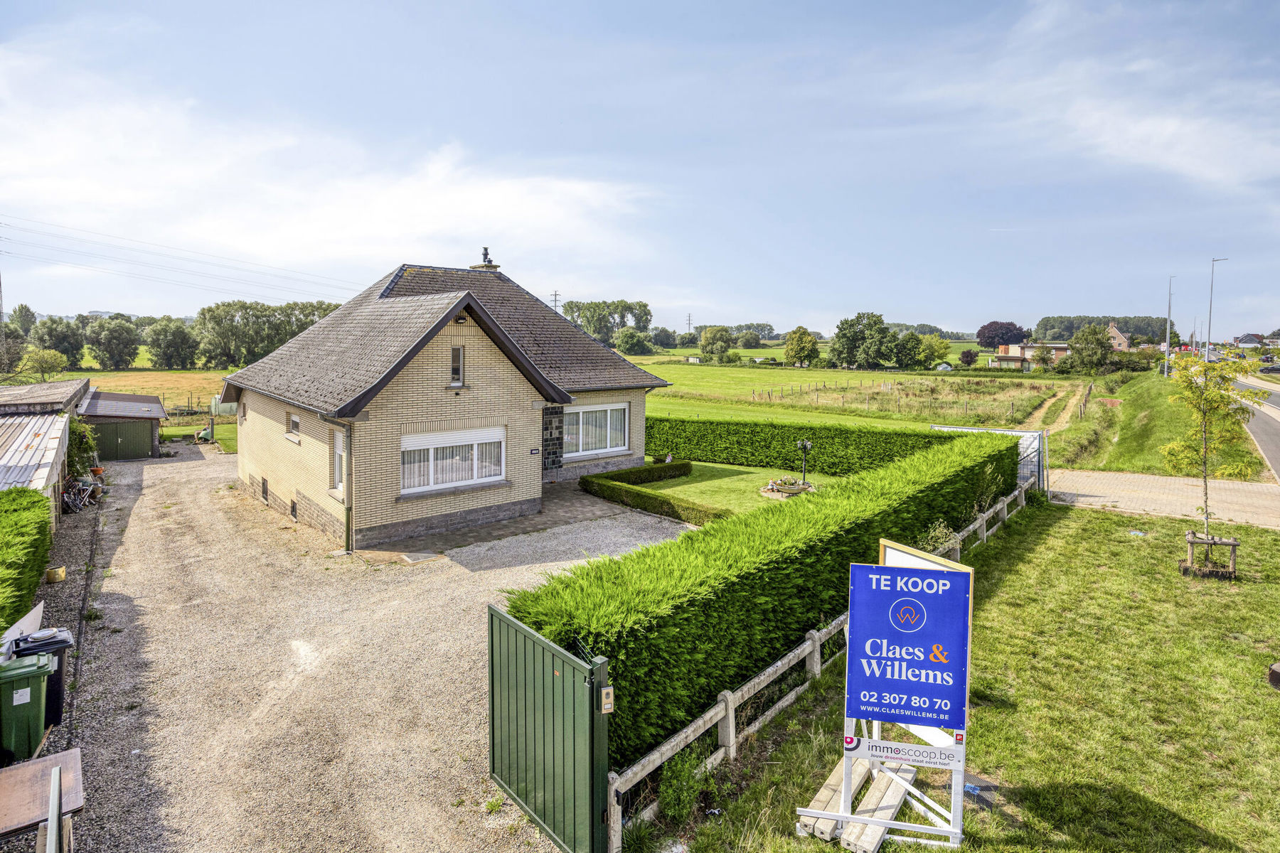 Vrijstaande woning met grote tuin en veel potentieel - foto 5