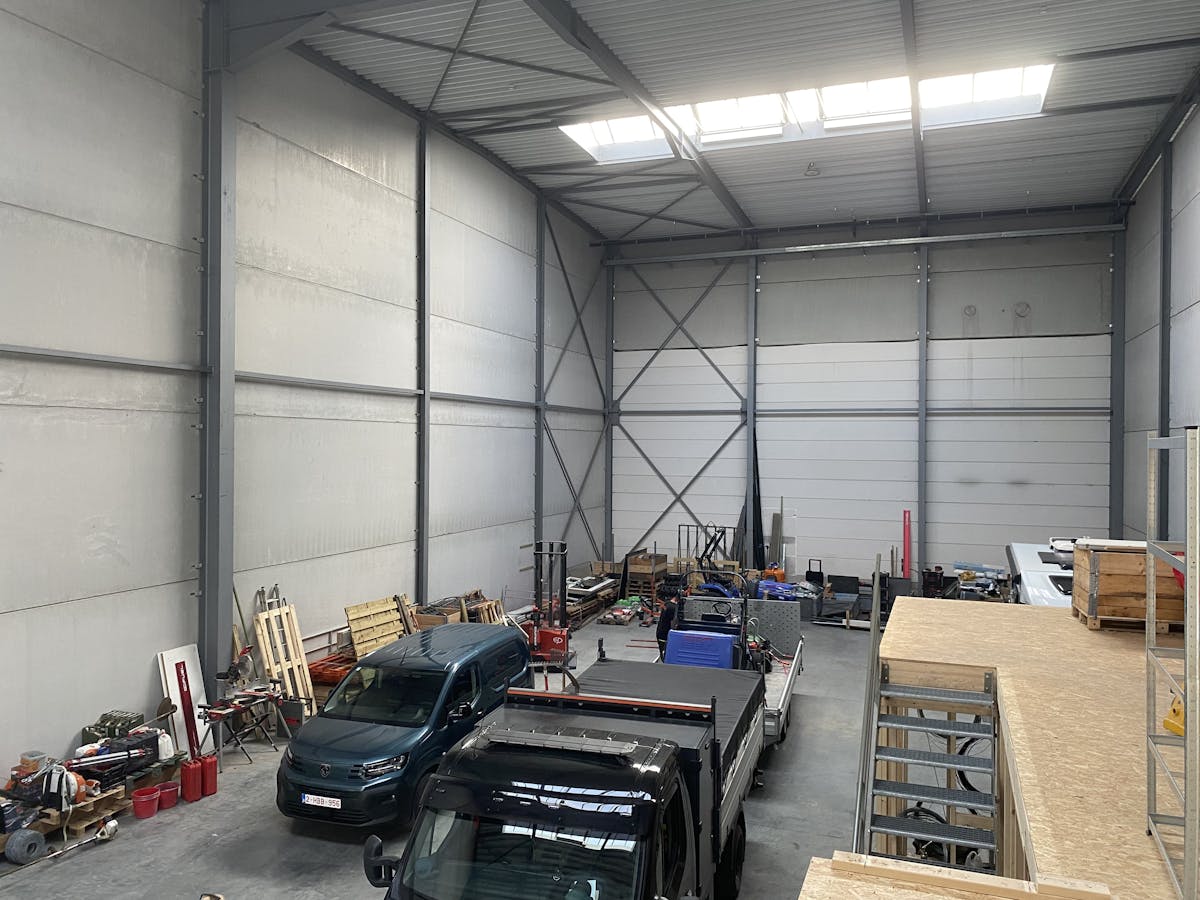 Cabanon d'environ 952 m² avec bureau - photo 3