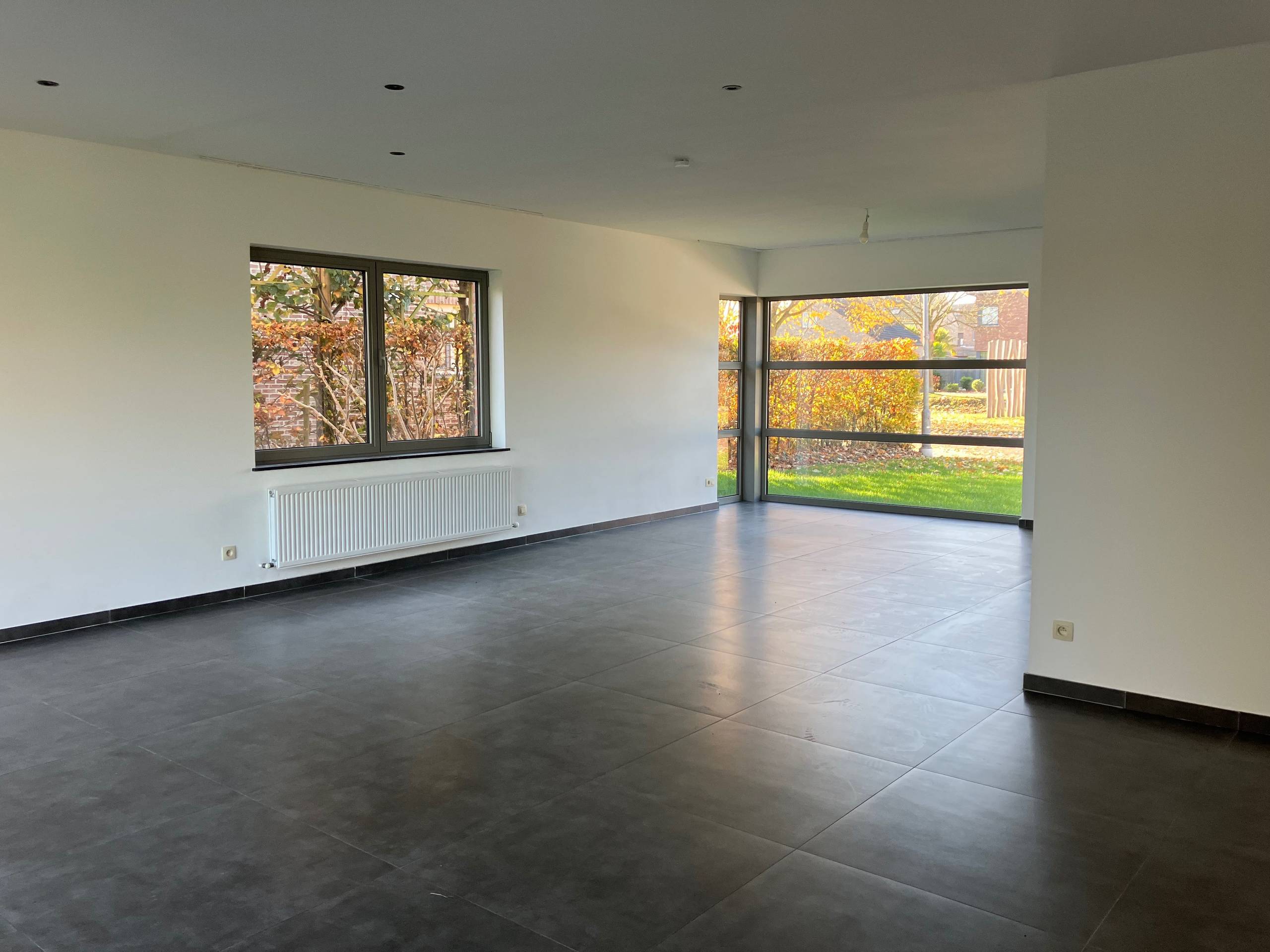 Maison à louer à Onze-Lieve-Vrouw-Waver avec 4 chambres - photo 4