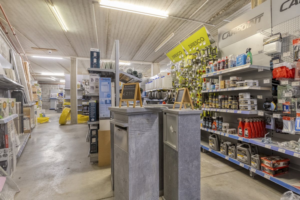 Handelspand van 1.830 m² te huur op topligging in Puurs-Sint-Amands - foto 5