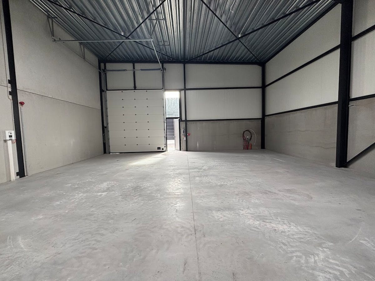 Unité PME récemment construite d'environ 144 m² à louer dans le cadre du projet Zeus - photo 3