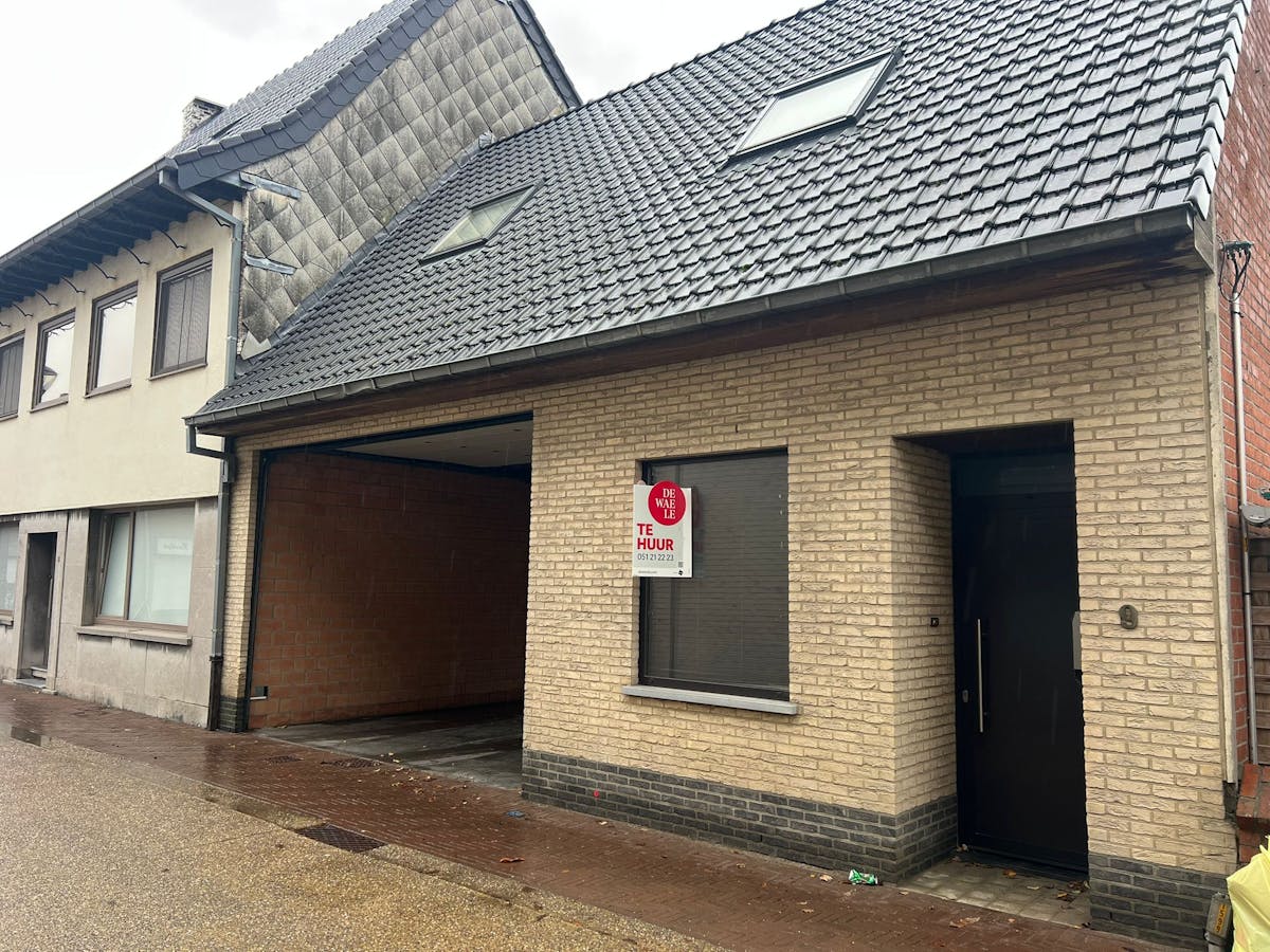Warehouse of approximately 140 m² for rent in Meulebeke - photo 3