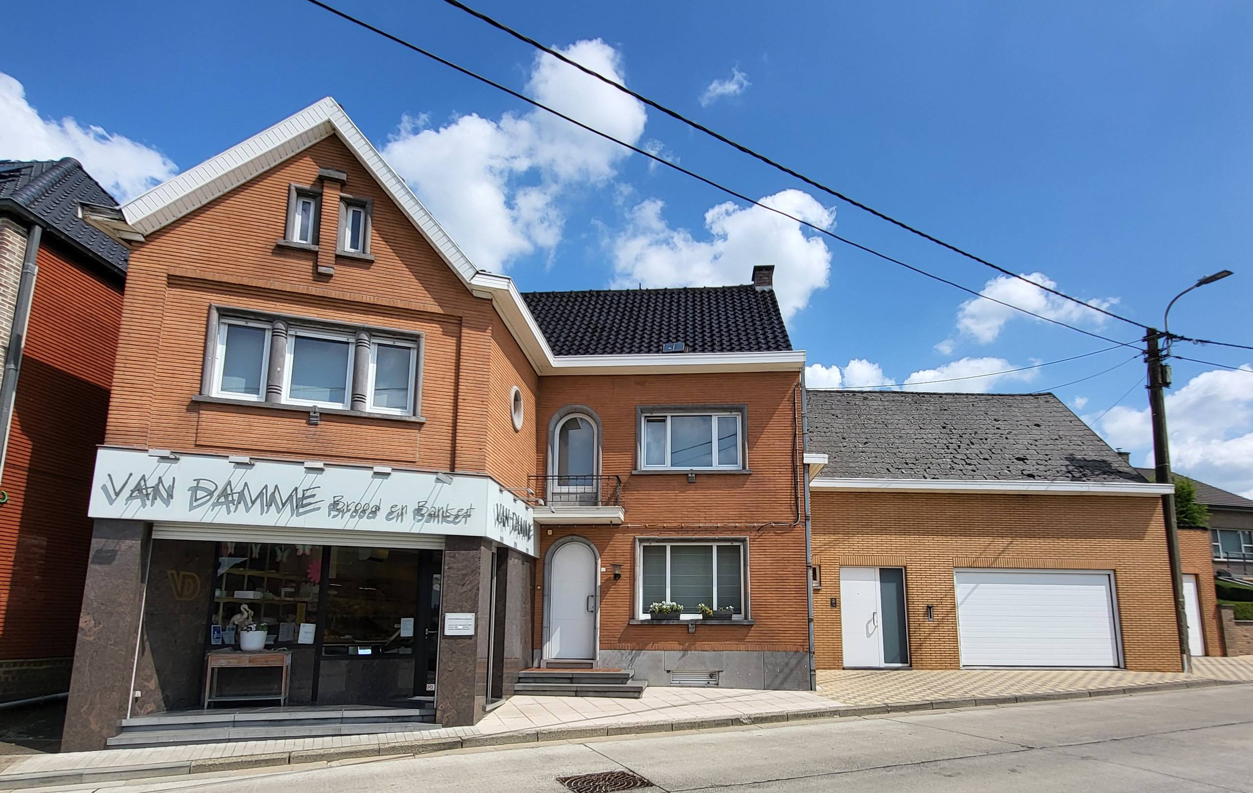 Ruime en veelzijdige woning met grote tuin in het charmante Sint-Maria-Lierde - foto 2