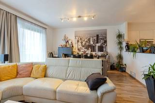 Résidence Collins House - Appartement prêt à emménager d'une superficie de +/-105m2 situé à quelques pas du Parc Scheutbos. L'appartement se...