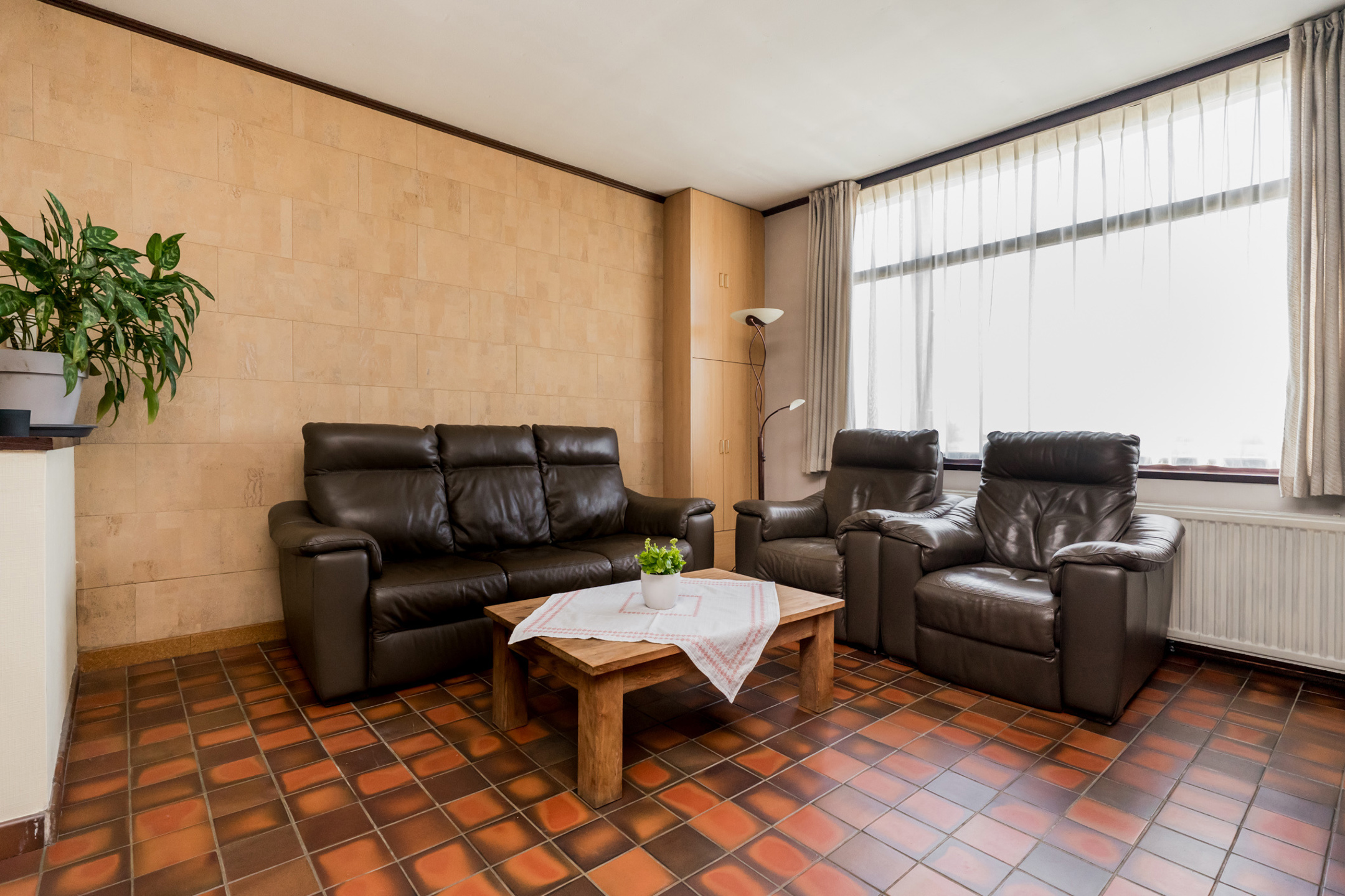 Halfopen bebouwing met mooie tuin en grote garage/atelier  - foto 5