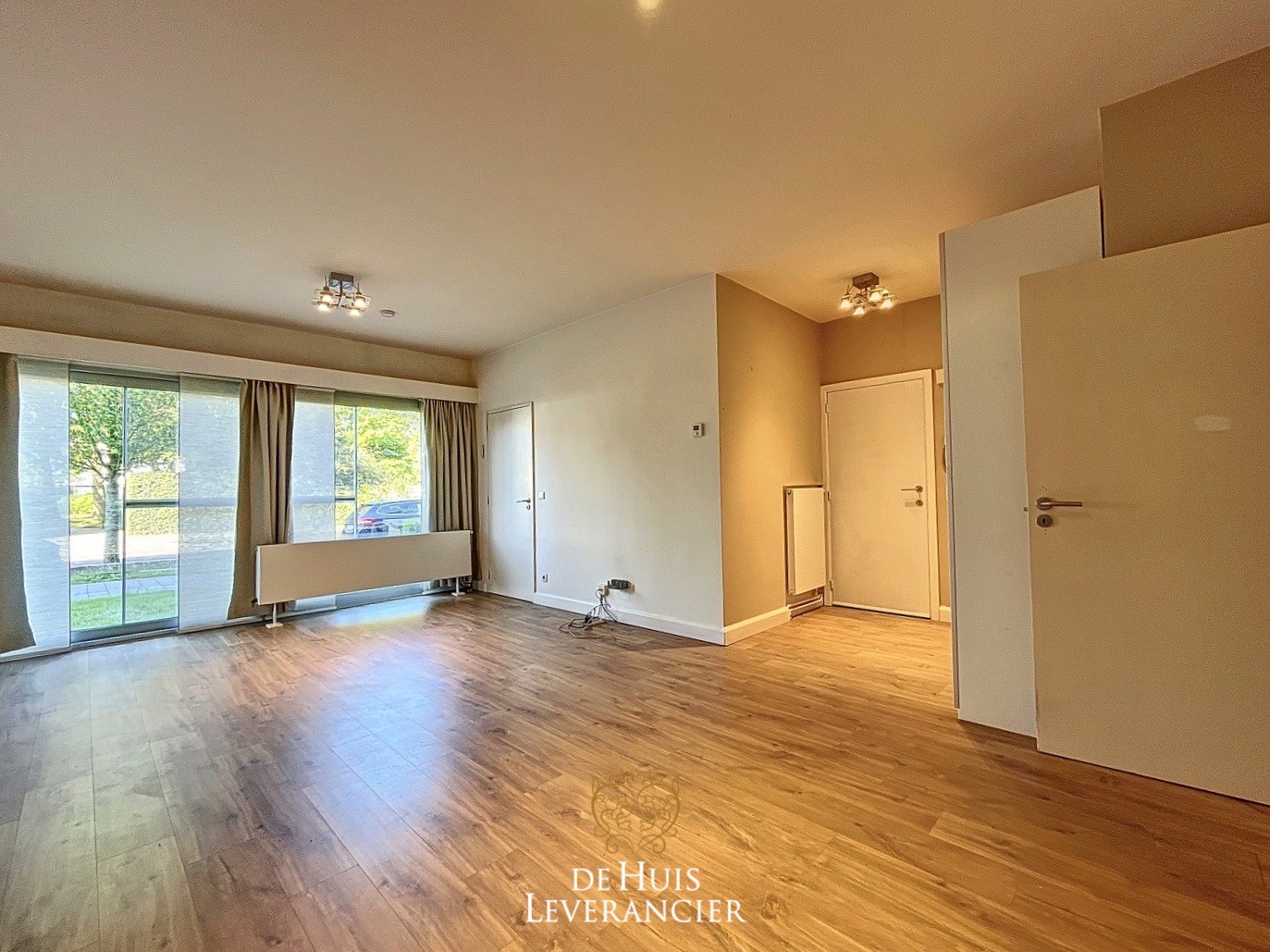 Instapklaar gelijkvloers-appartement met 2 slaapkamers + dressing te koop in Kontich - photo 4
