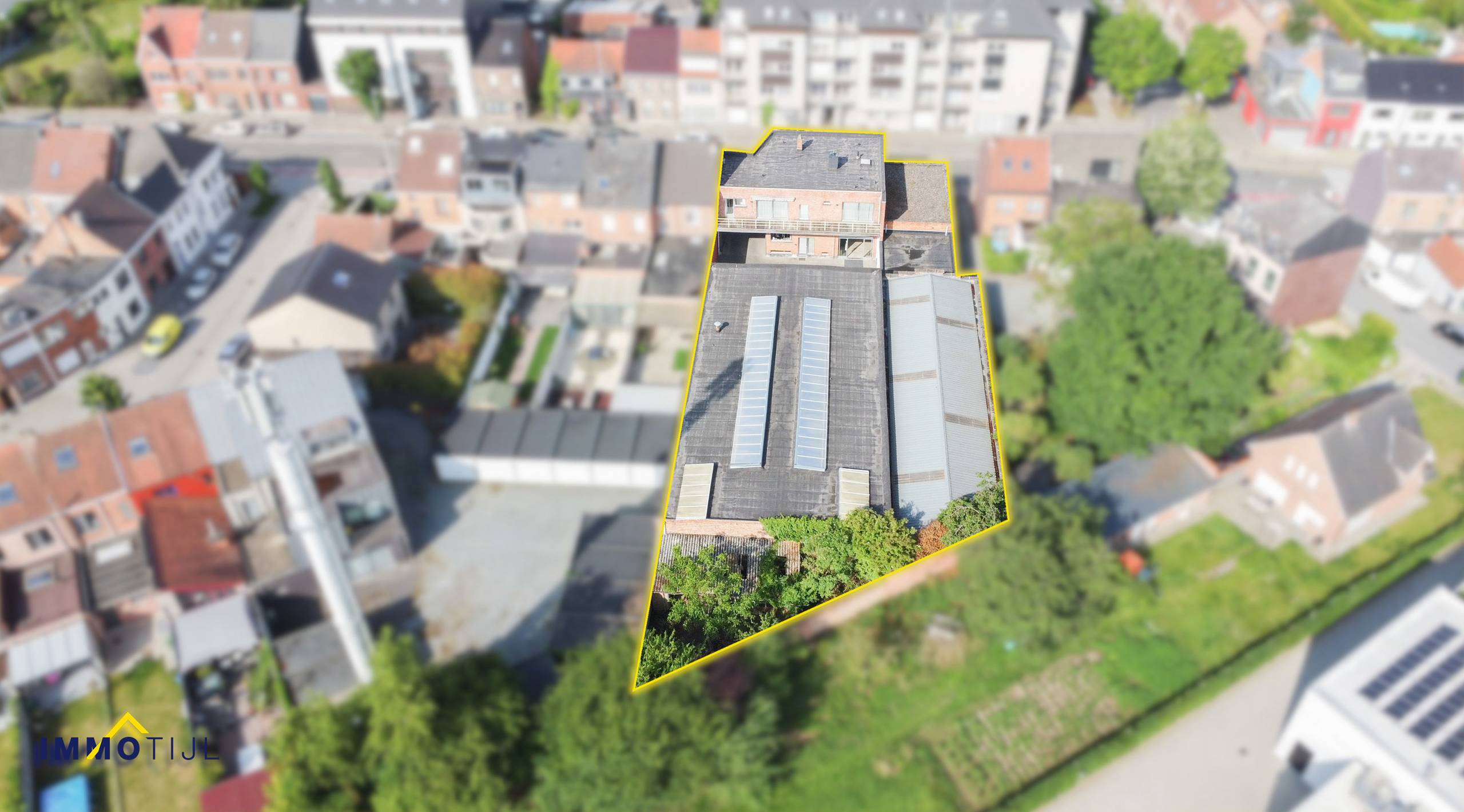 Handelspand + Magazijn + Appartement op te Sint-Gillis! - foto 4