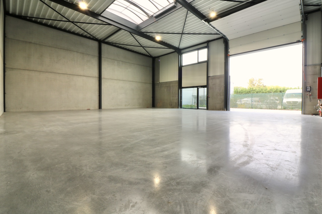 Nieuwbouw bedrijfsgebouw van 207 m2 met 1 privatieve parkeerplaats voor 1.035 EUR/mnd excl BTW - foto 3