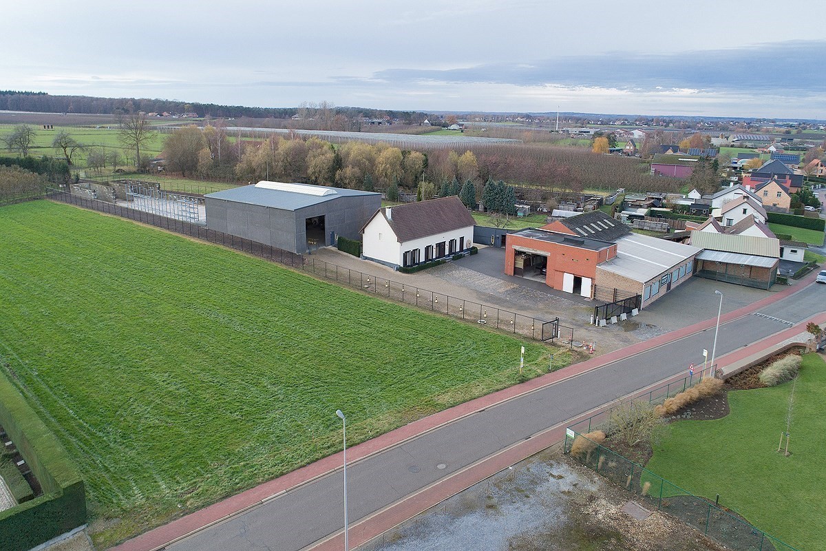 Commercial à vendre à Nieuwerkerken - photo 1