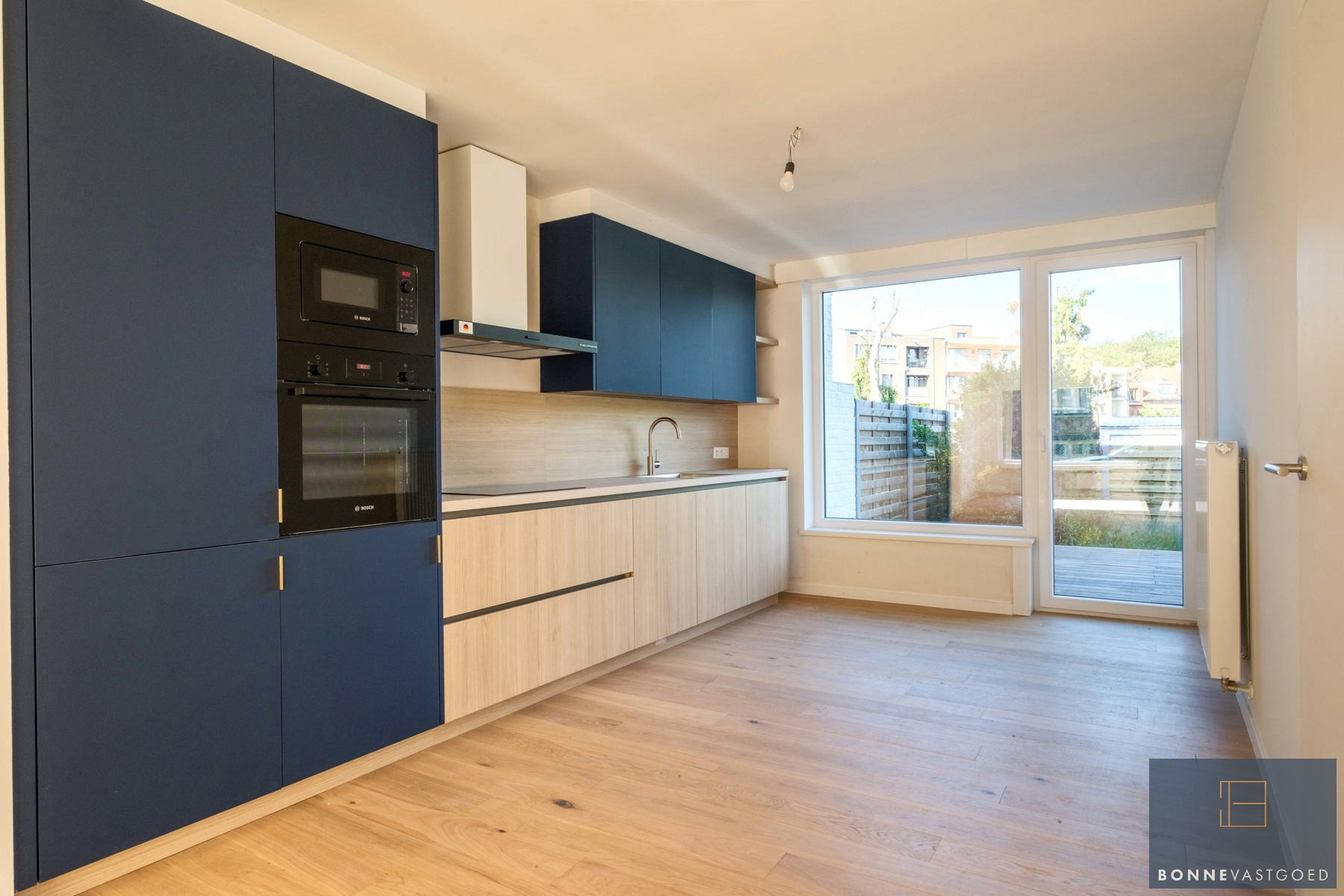 Gerenoveerd 3-slaapkamerappartement met tuin - foto 5