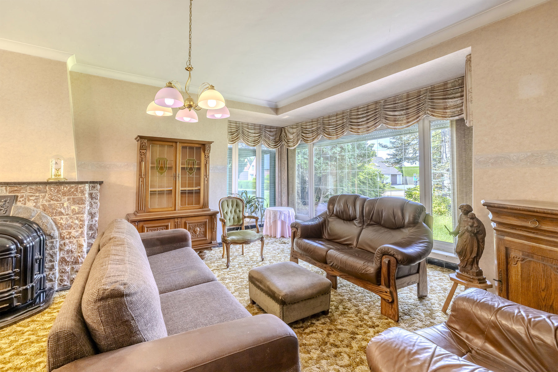 Statige en ruime 4-slpk villa voor renovatie op 1265m² - foto 5