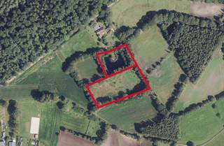 Deze twee percelen zijn gelegen in Tessenderlo-Ham, in een rustige zijweg nabij de woning in Baal 115.Perceel 1 – Weiland (91a)Een rechthoekig...