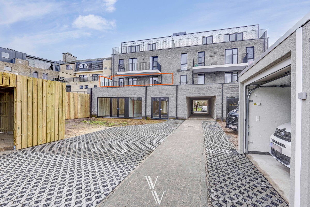 Nieuwbouwappartement met 2 slpk, parking en 2 terrassen - foto 2