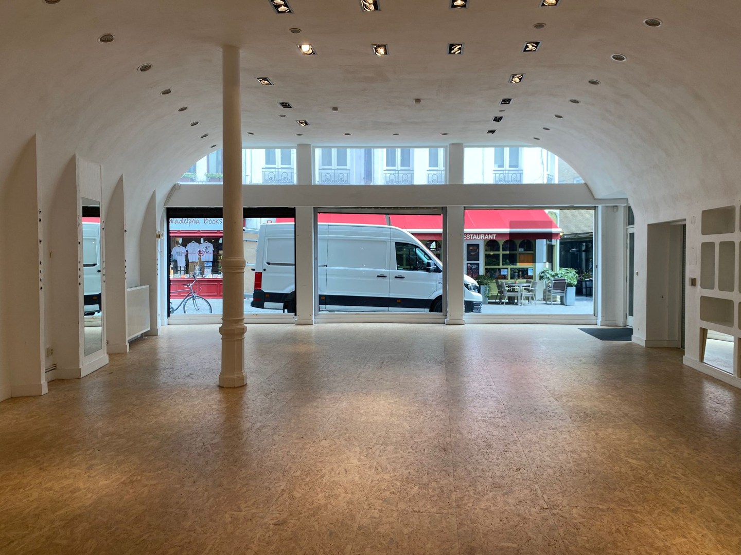 Ruim handelspand op de Oude Koornmarkt - foto 2