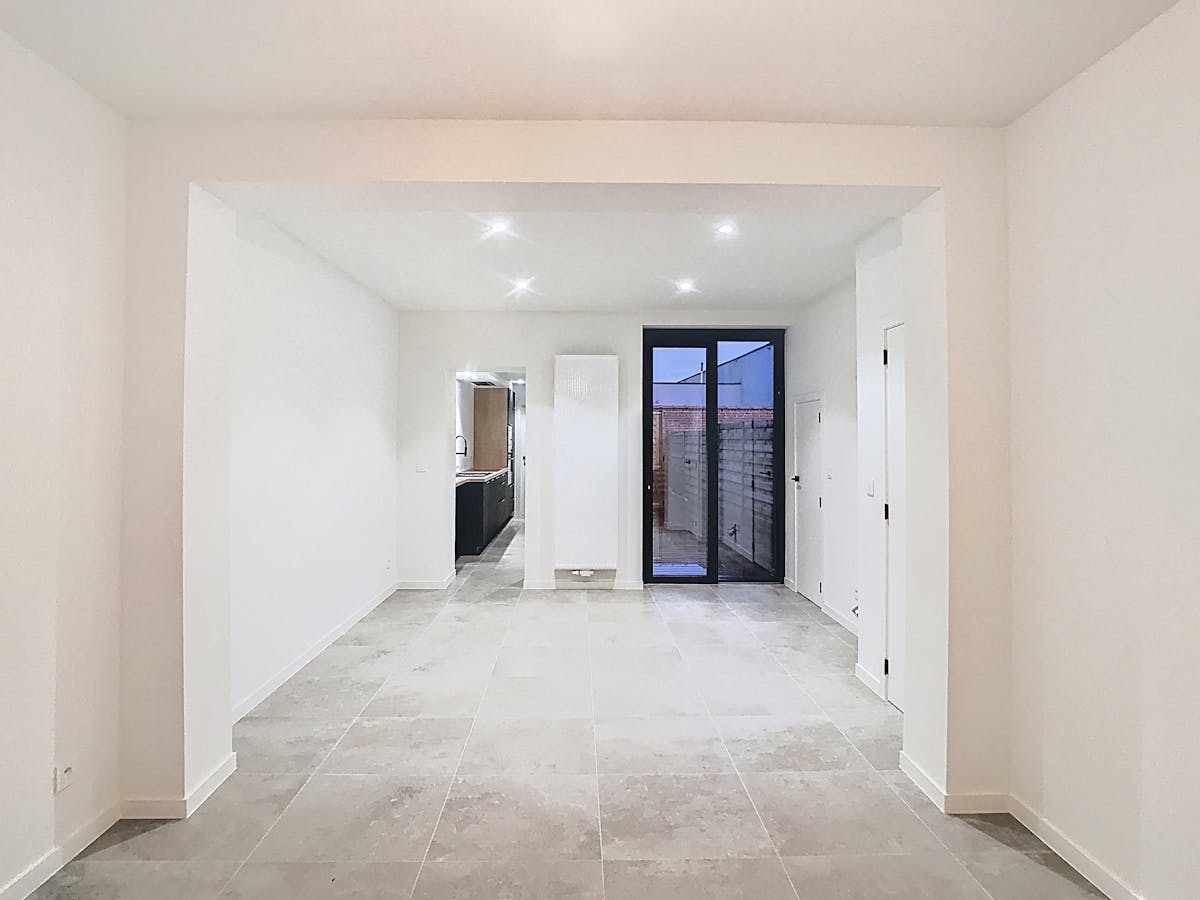 Maison rénovée de 3 chambres avec terrasse à Poperinge - photo 5