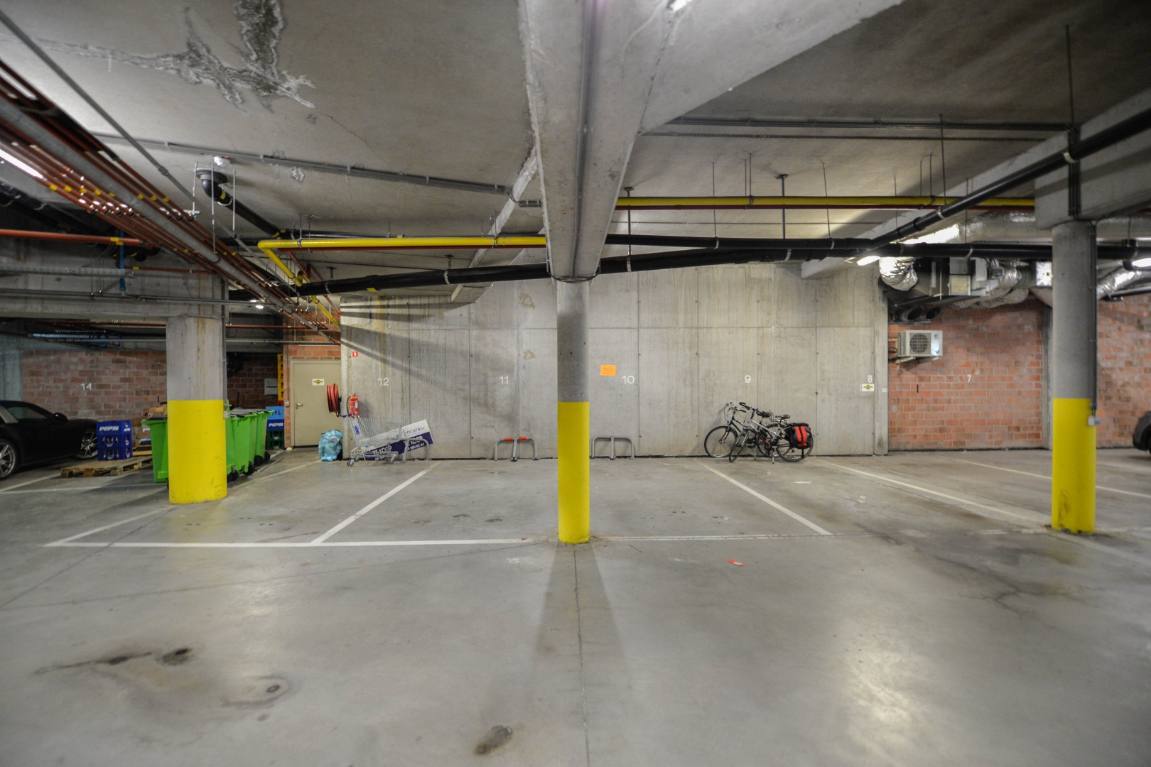 Te huur, ondergrondse autostaanplaats in het centrum van Oudenaarde - foto 2