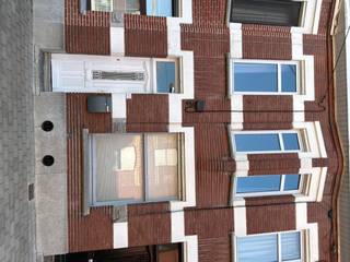 Te huur: ruime statige gesloten woning in de Pilkemstraat, Roeselare, op een centrale locatie nabij scholen, openbaar vervoer en invalswegen. Deze...