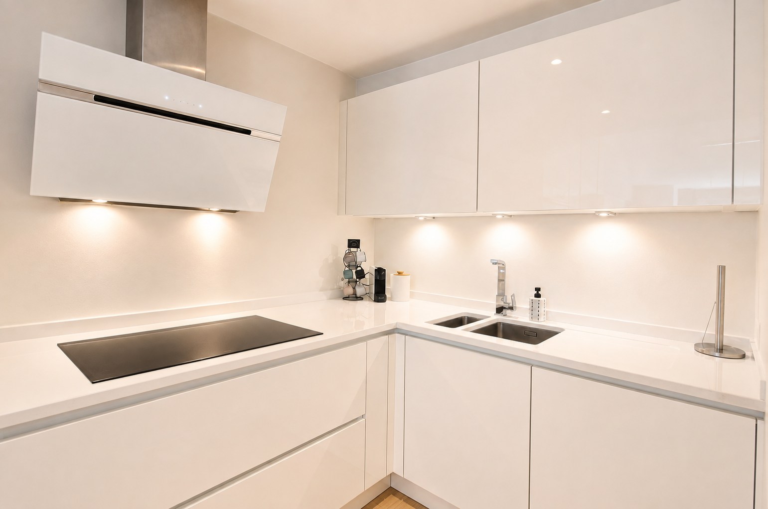Instapklaar appartement met twee volwaardige slaapkamers op centrale ligging. - foto 5