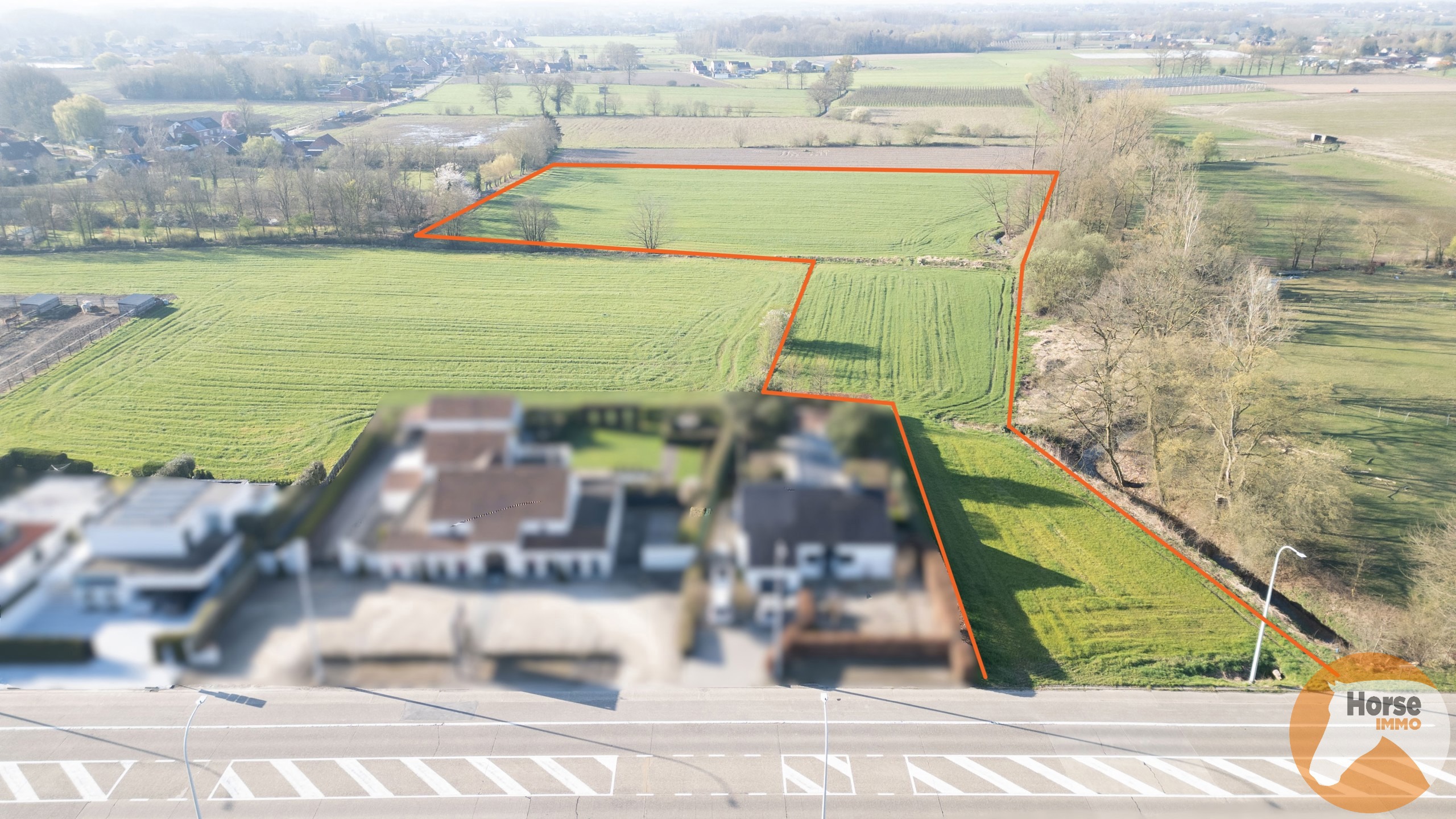 HASSELT-Mooi perceel bouwgrond voor open bebouwing en weide - foto 1