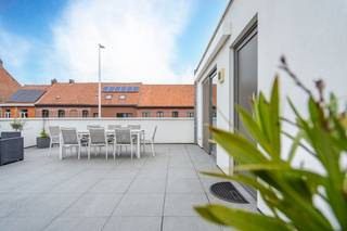Découvrez cet appartement duplex prêt à emménager dans une résidence moderne. Ici, vous pouvez profiter d'un environnement calme et verdoyant avec...