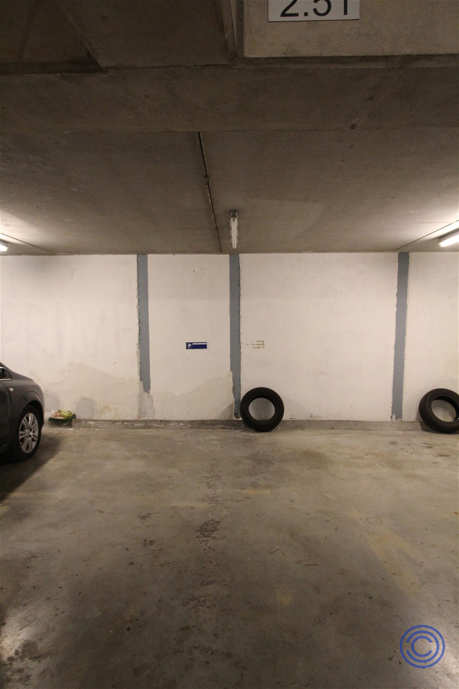 Garage for rent in Antwerp - photo 3