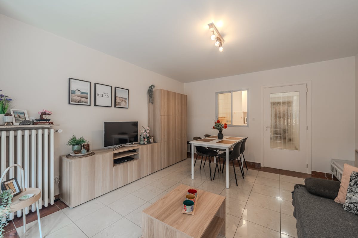 Lichtrijk éénslaapkamer appartement met zijdelings zeezicht! - foto 4