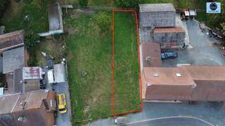 QUIET LAND IN VIANE (LOT1)Asking price : 75,000 euros. This land is located in rural Viane close to all amenitiesIt is intended for the construction...