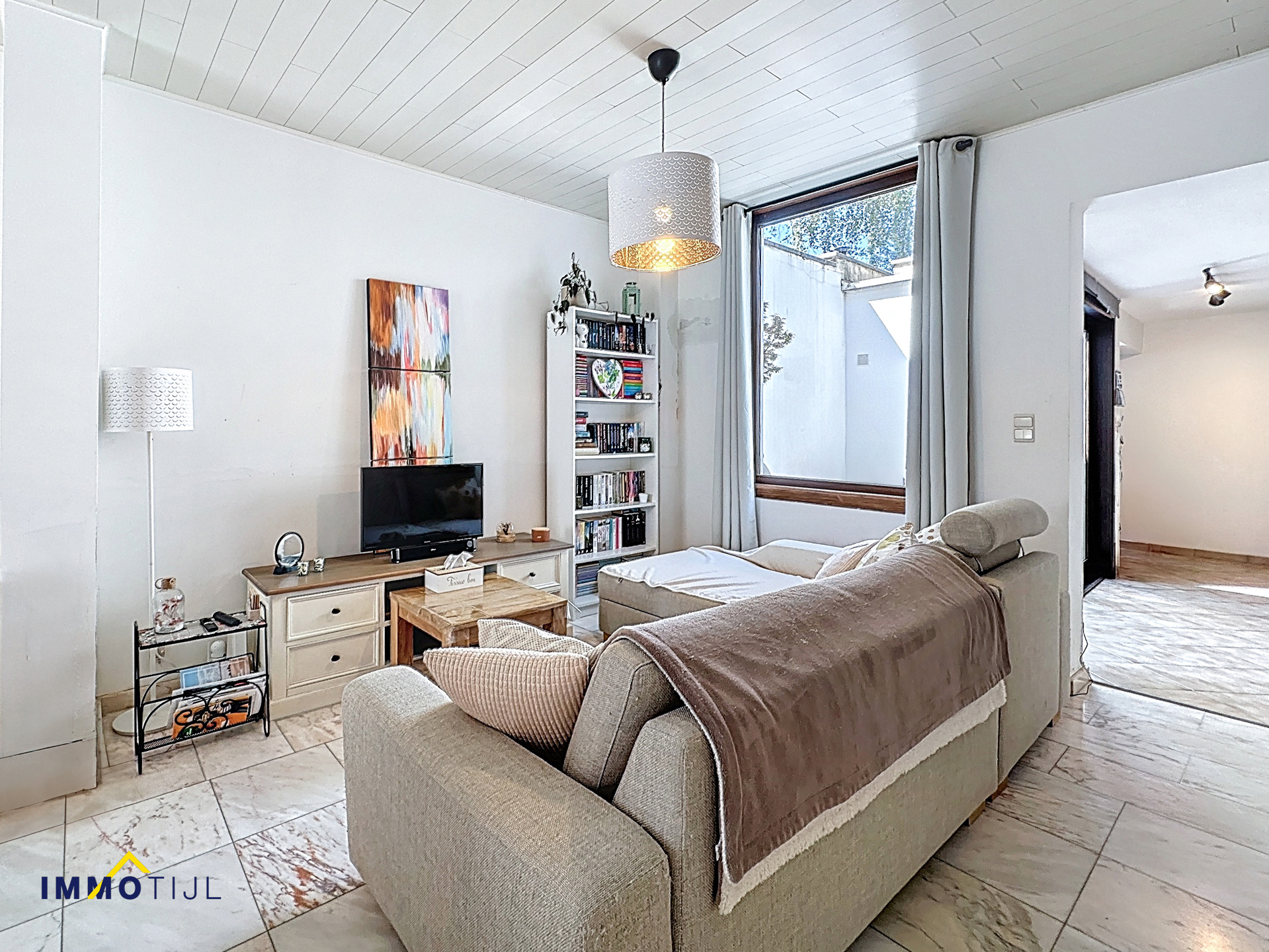 Mooi vernieuwde woning in hartje Aalst!  - foto 2