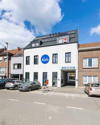 TEMSE - Opzoek naar een unieke investeringskans met stabiele inkomsten? Ontdek dan deze nieuwbouw - een opbrengsteigendom met 4 appartementen te...