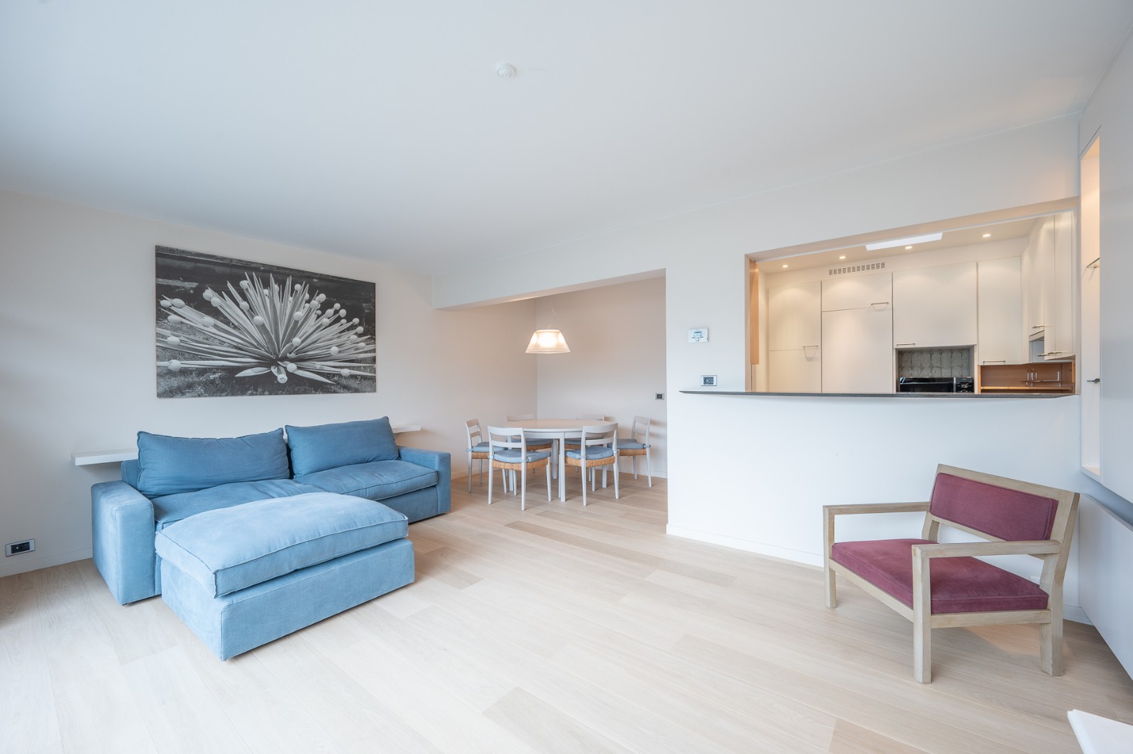 Penthouse appartement met aangenaam zijdelings zeezicht uitstekend gelegen in Swolfsstraat, aan Driehoeksplein - foto 4