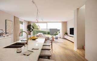 Aan de Mariakerksesteenweg in Drongen bouwt Danneels ruime energiezuinige gezinswoningen in hedendaagse architectuur. Hier woon je rustig dichtbij Gent en met alles binnen handbereik.<br /><br />Op het lot 1 realiseren we een ruime halfopen bebouwing met 4 slaapkamers, 2 badkamers, een ruime woonkamer, ingerichte eilandkeuken, bureau, dressing, veel berging, carport en een omheinde tuin met terras. Goed voor 215 m² woonruimte.<br /><br />De woning is uitgerust met een geothermische warmtepomp, vloerverwarming, zonnepanelen en slimme ventilatie.<br /><br />Je woning wordt sleutel-op-de-deur afgewerkt, volledig naar jouw smaak. Jij kiest keuken, badkamer en vloer- en wandtegels bij onze partners. Onze klantenbegeleider staat klaar om jou te ontzorgen.