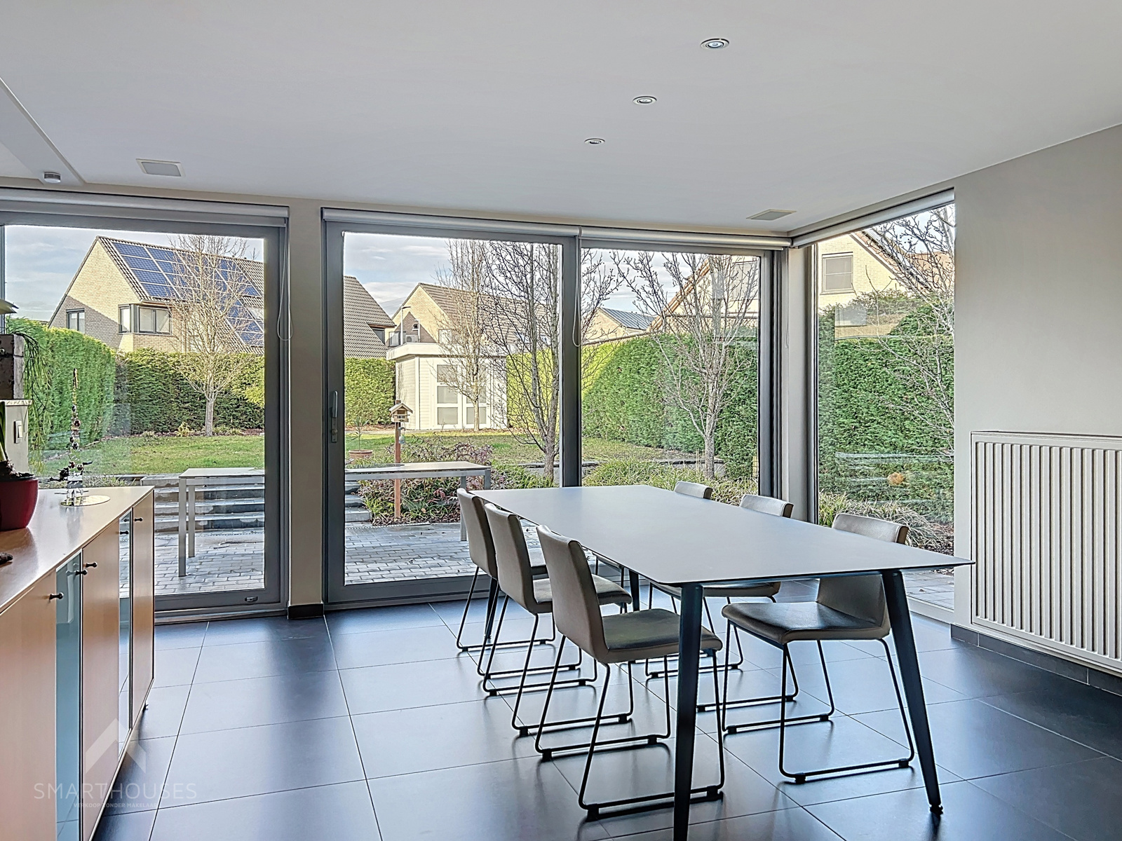 Halfopen woning op 444 m² met 3 slaapkamers en garage - foto 4