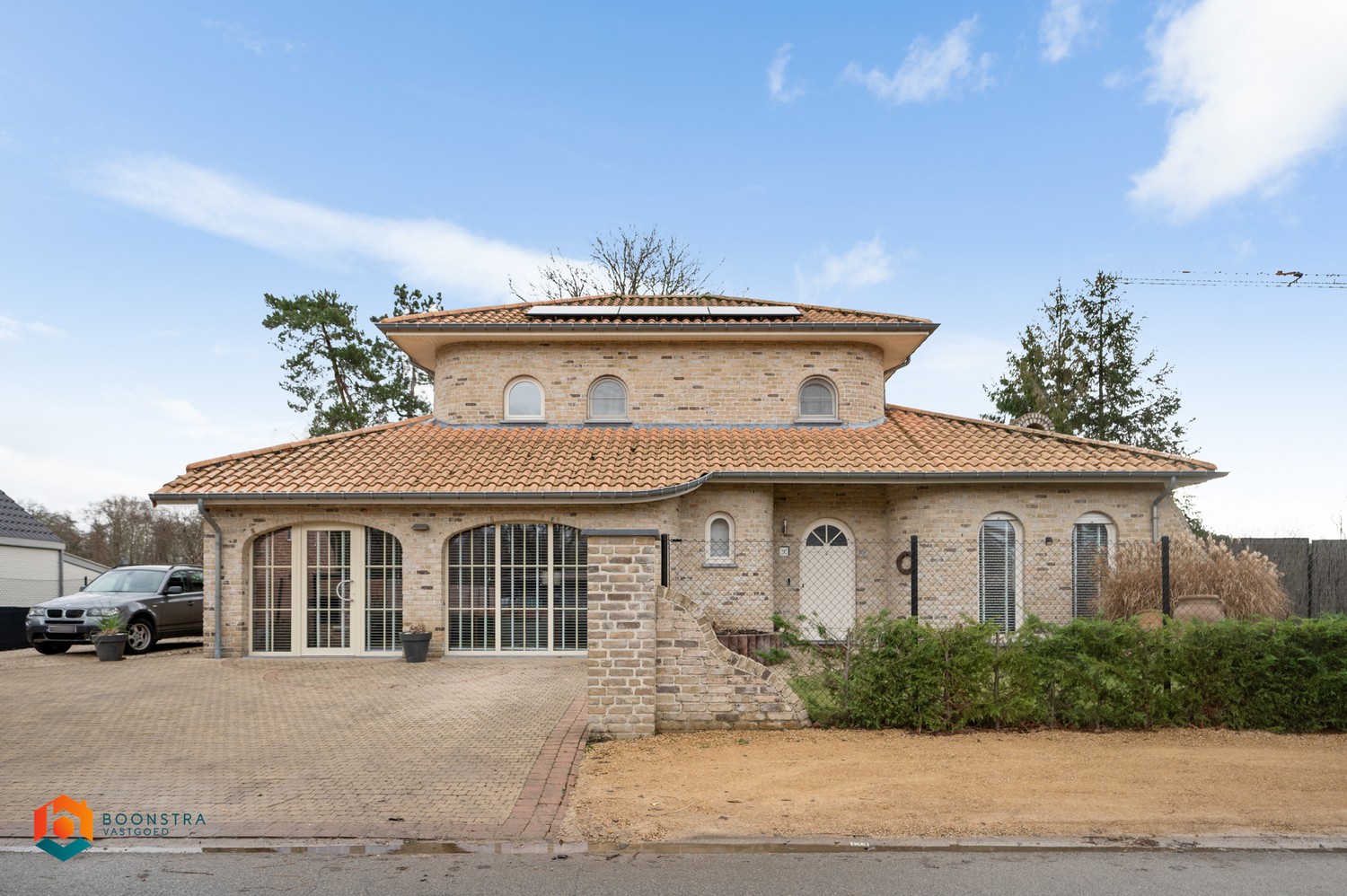 Instapklare villa met 4 slpkrs op perceel van 801m² te Keerbergen - foto 1