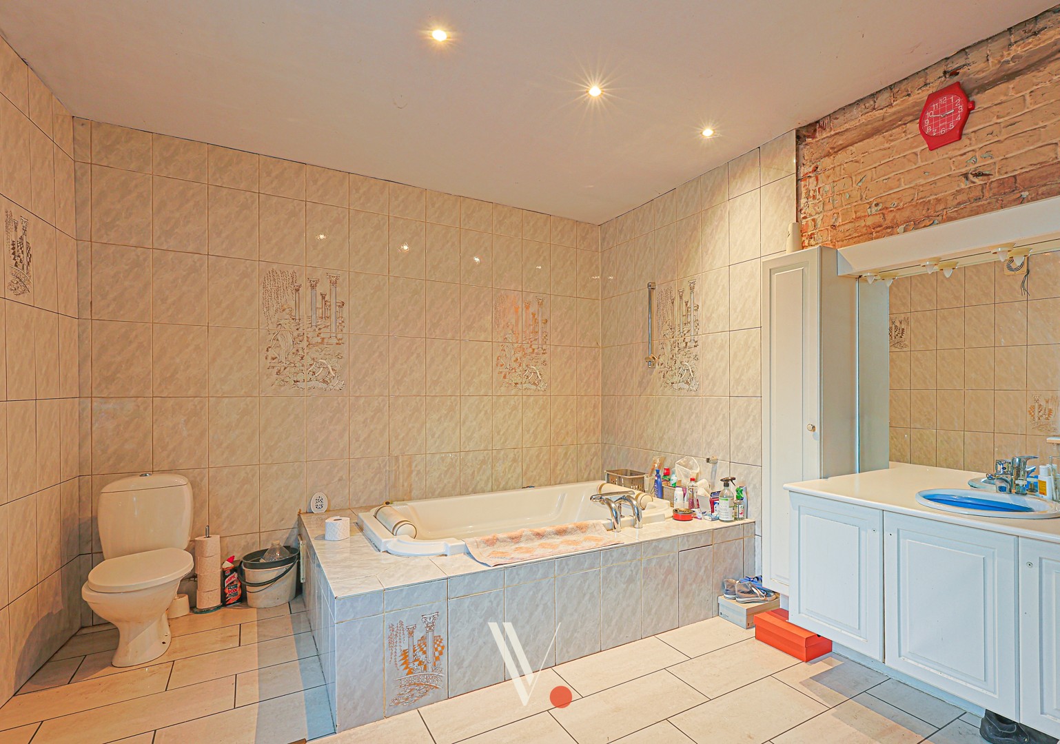 Halfopen woning met tuin en ruime garage - foto 5