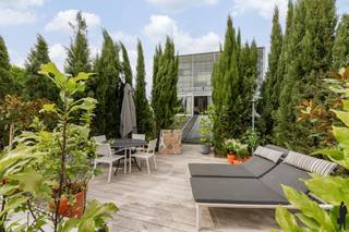 Zeer unieke architectenwoning op een ruim perceel van 1.378m².BEKIJK ZEKER ONZE (VIRTUELE) GRONDPLANNEN EN ATTESTEN VOOR DE INDELING EN EXTRA...