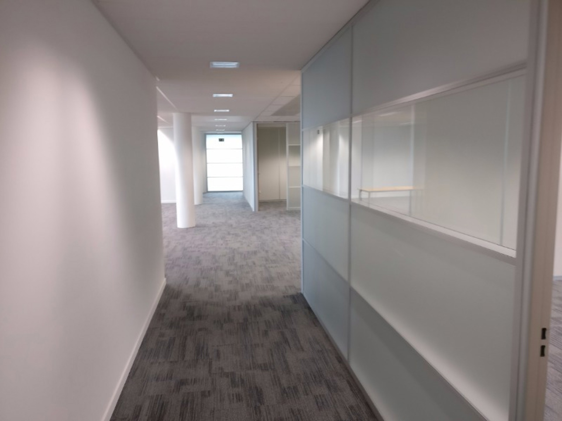 Kantoorruimte van hoge klasse te huur - foto 5