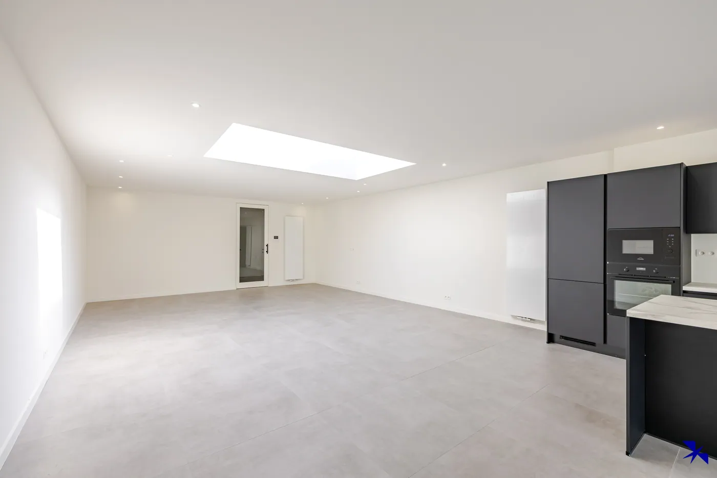 Maison familiale entièrement rénovée dans un style moderne - photo 4