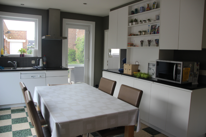 Gezellige woning met ruime tuin op 500 m van het centrum van Haaltert! - foto 4