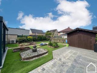 House for sale in Izegem