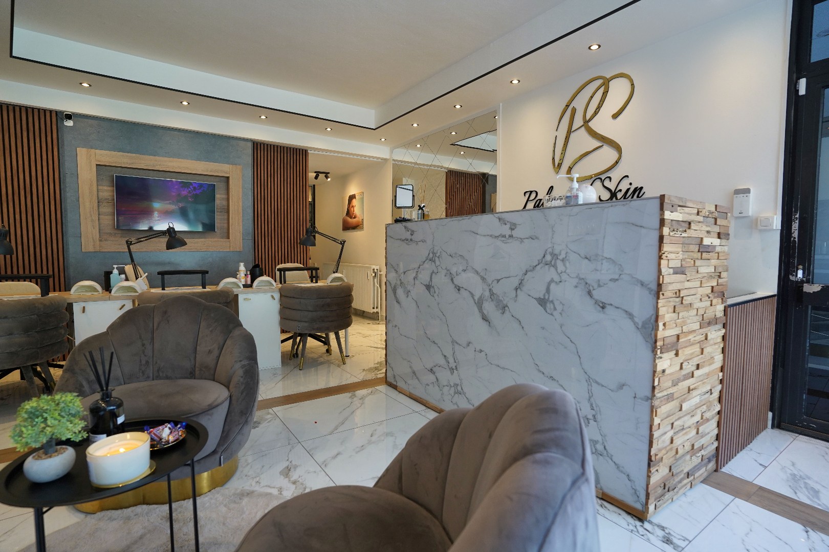 Commercial à louer à Anvers - photo 4