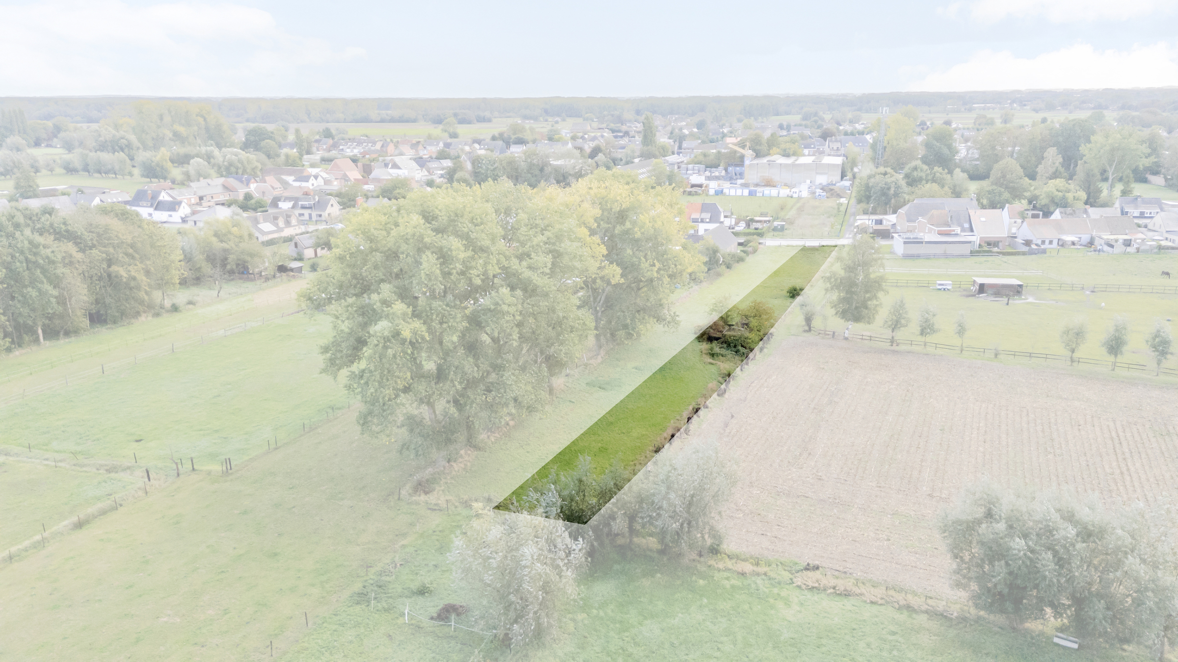 Ruim perceel te koop voor halfopen bebouwing in Berlare - foto 2