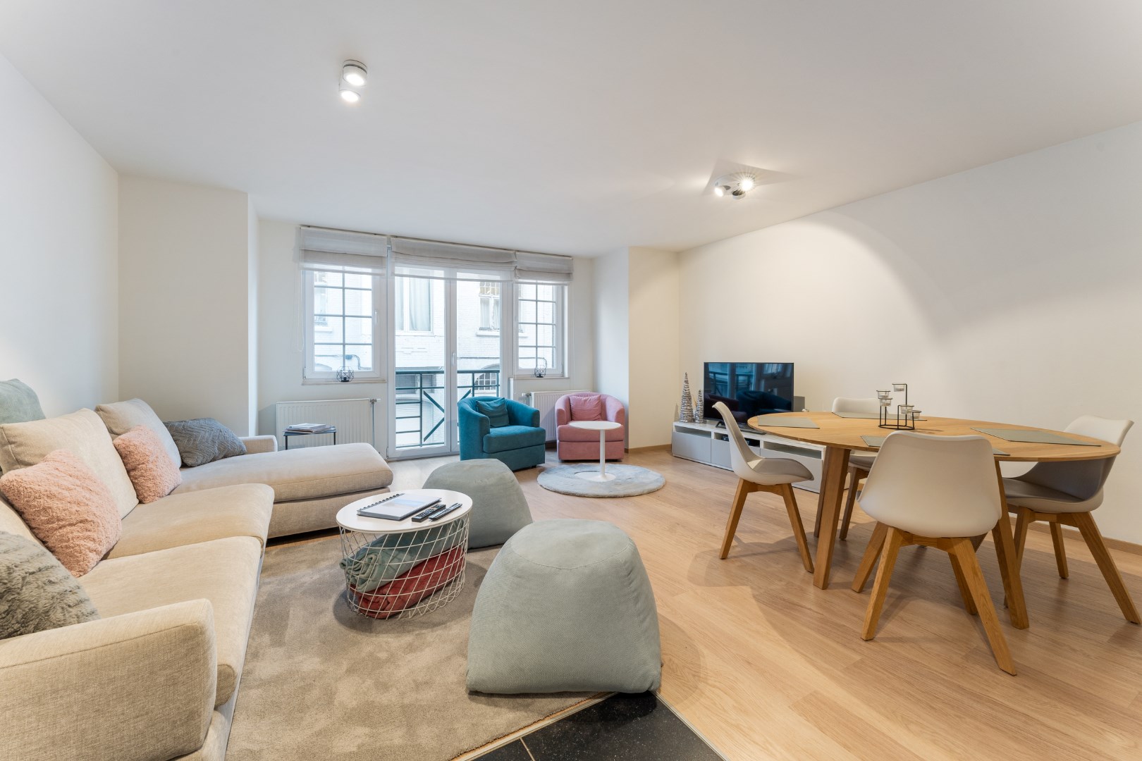 Apartment for sale in Knokke with 2 bedrooms - photo 2