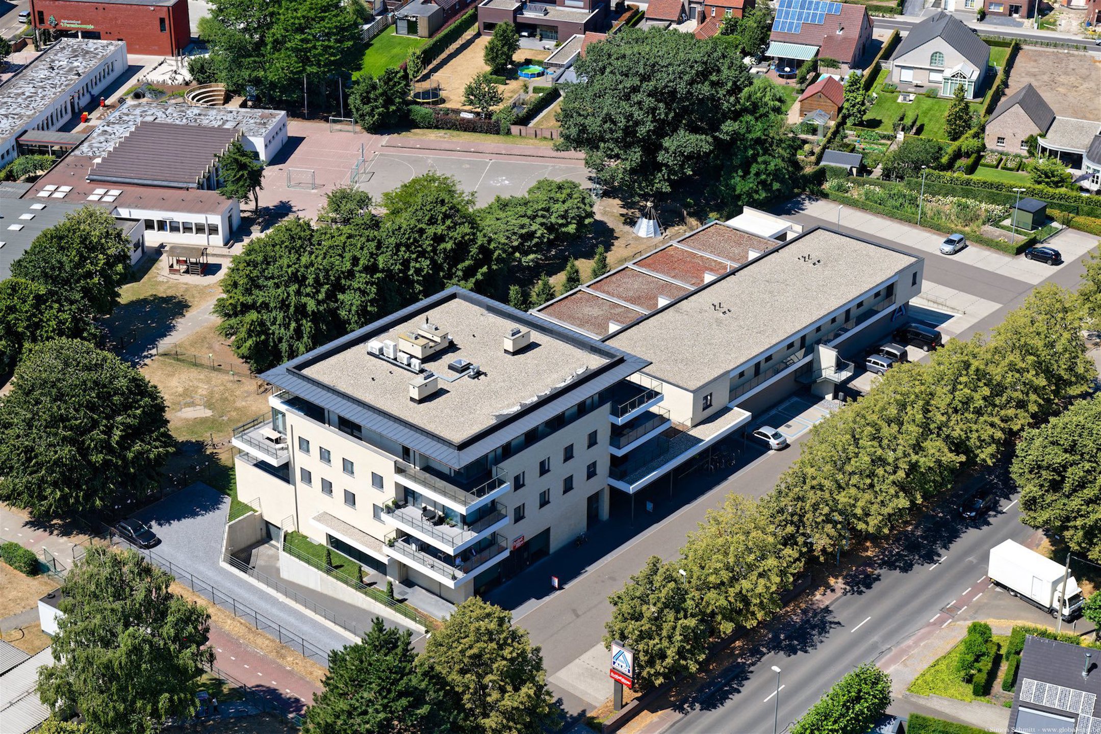 Commercial for rent in Peer - photo 3