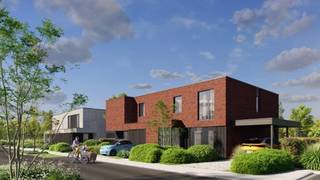 Aan de Dosseweg in Schuiferskapelle, een rustige omgeving in Schuiferskapelle, realiseren we het nieuwe woonproject "Juffrouw Elzastraat'. De verkaveling heeft een landelijk karakter en is omgeven door agrarisch gebied, waardoor je hier geniet van blijvend open zicht en rustige woonbeleving.<br /><br />Lot 6, een ruime half open bebouwing, beschikt over een totale woonoppervlakte van 171,52m² op een perceel van 356m².<br />De woning combineert hedendaagse architectuur met een energiezuinige afwerking. Grote raampartijen, een lichtrijke open indeling zorgen voor een gevoel van ruimte en comfort. Ideaal voor wie rust zoekt op een centrale locatie vlak bij Tielt. <br /><br />Neem contact op met ons kantoor voor meer info of inzage in de plannen - 051/40 40 10.